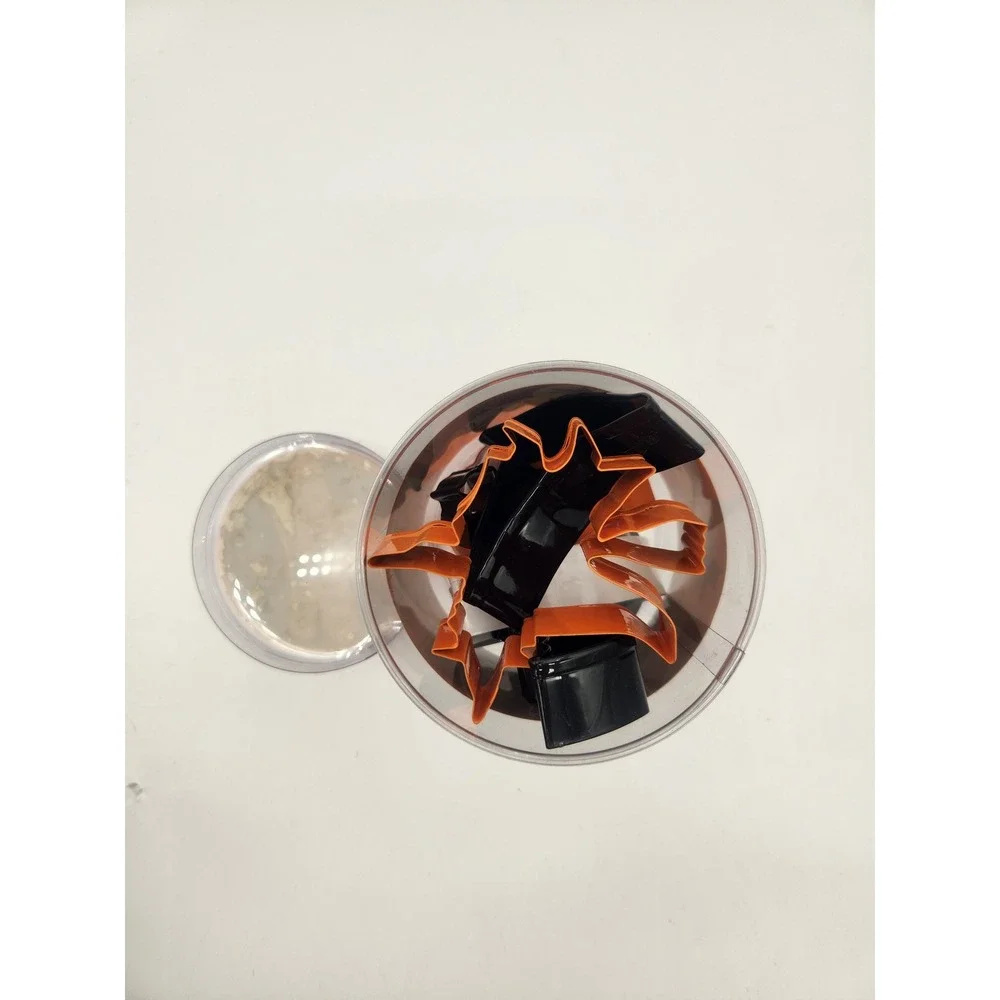 NWOT Williams Sonoma Vintage Halloween Cookie Cutters 8 Pieces Dishwasher‎ Safe